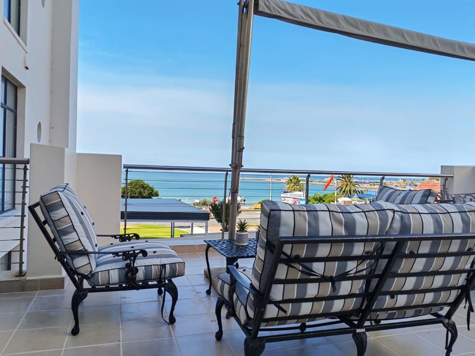 Santos 24 Apartment in Western Cape