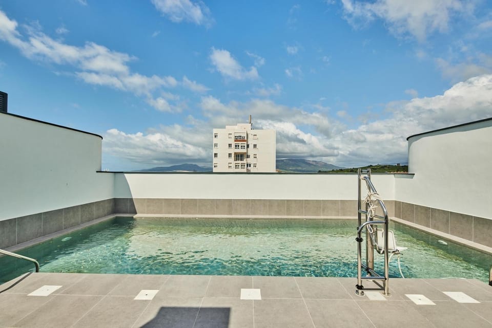 Natural landscape, Swimming pool
