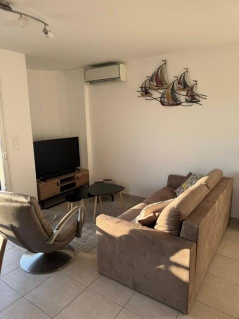 Bel appartement vue mer-montagne Apartment in Calvi