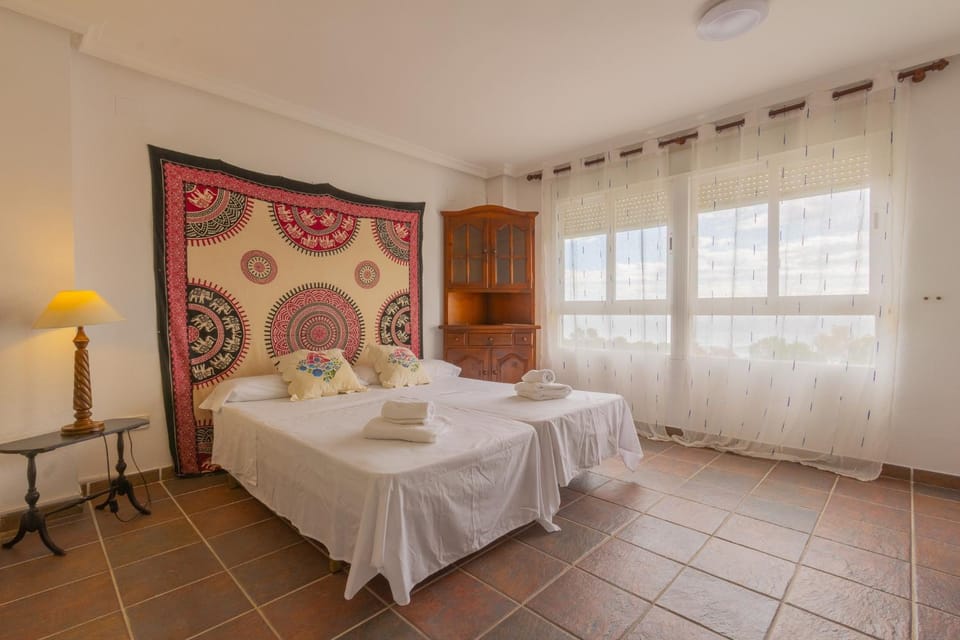 The Ocean Retreat - Beach Villa 30m next to the sea House in Alacantí