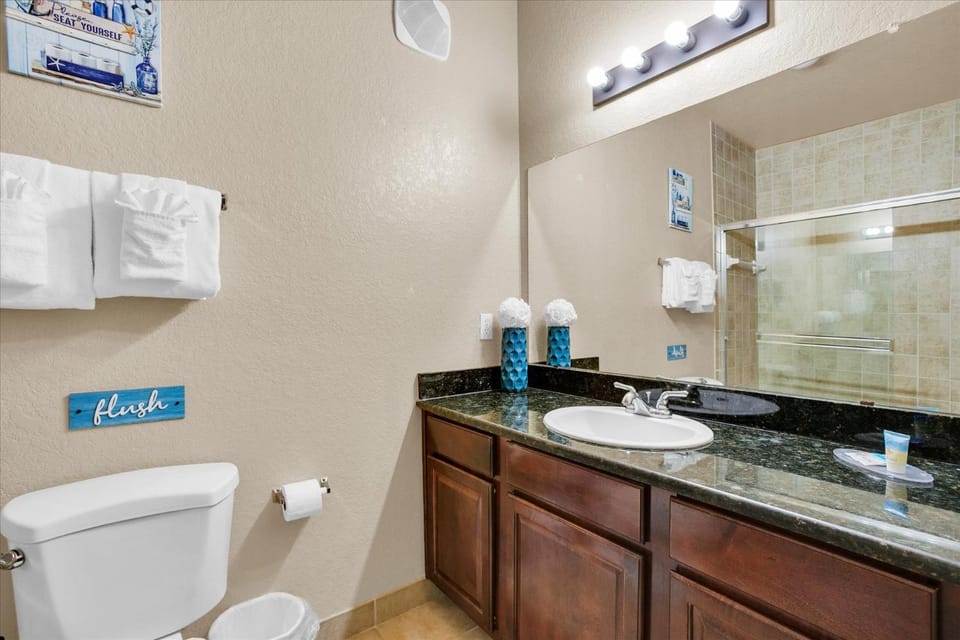 Tuscana Resort 3 Bedroom Condo Clubhouse Access 8 miles to Disney House in Four Corners
