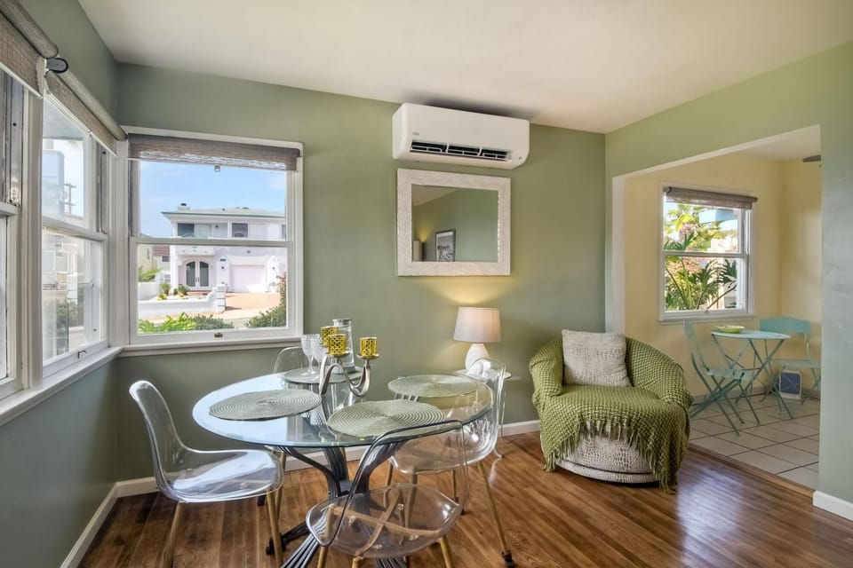 167 Tamarack House in Carlsbad