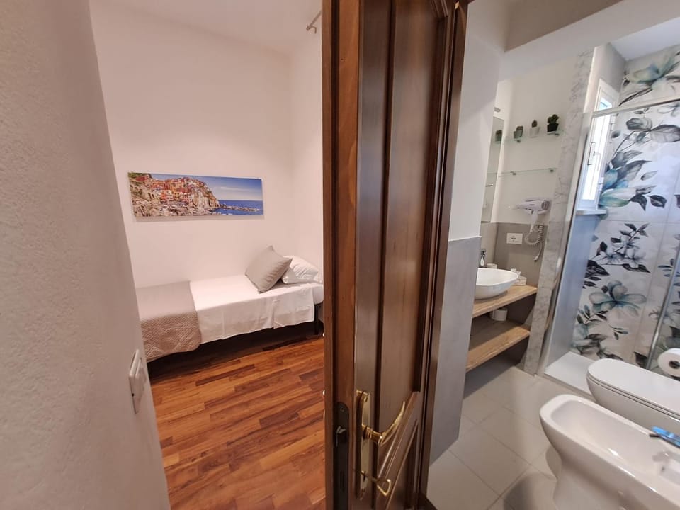 Bathroom, Bedroom