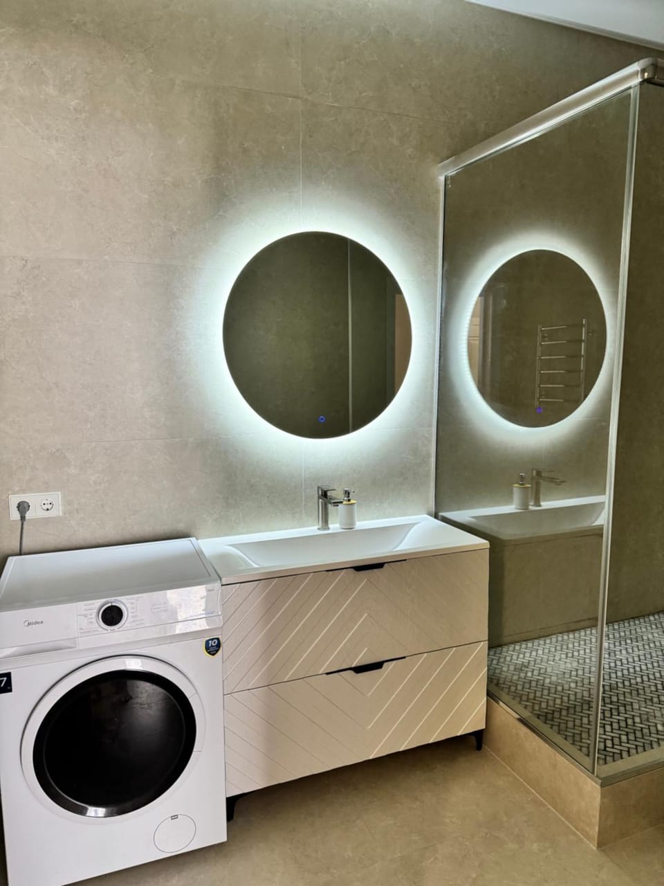 Four Seasons Apartment Apartment in Almaty