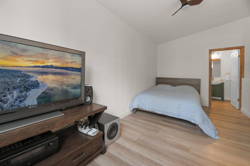 TV and multimedia, Bedroom