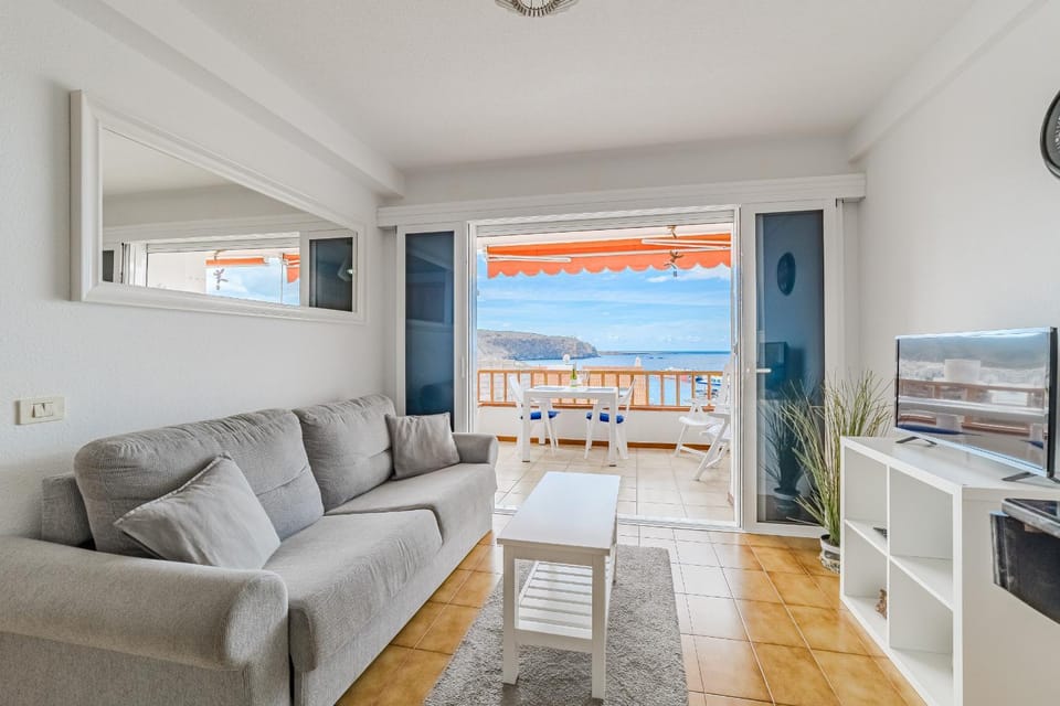 Living room, Seating area, Sea view