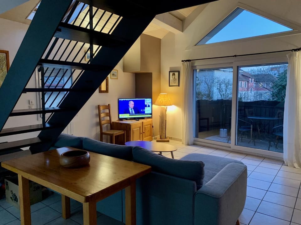Thonon Concise apt with mezzanine Apartment in Thonon-les-Bains