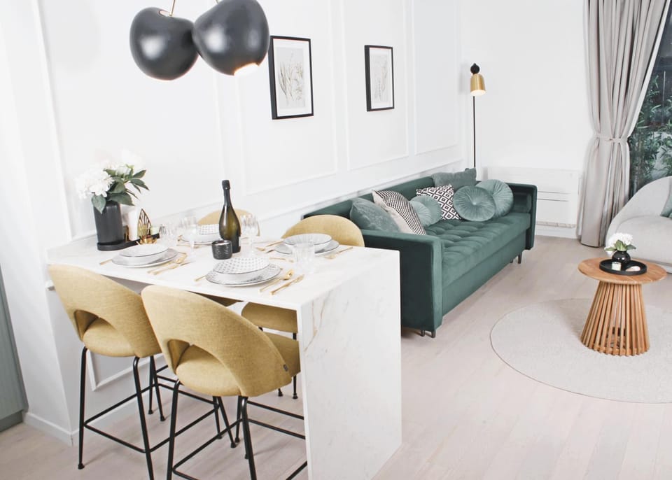 Living room, Seating area, Dining area
