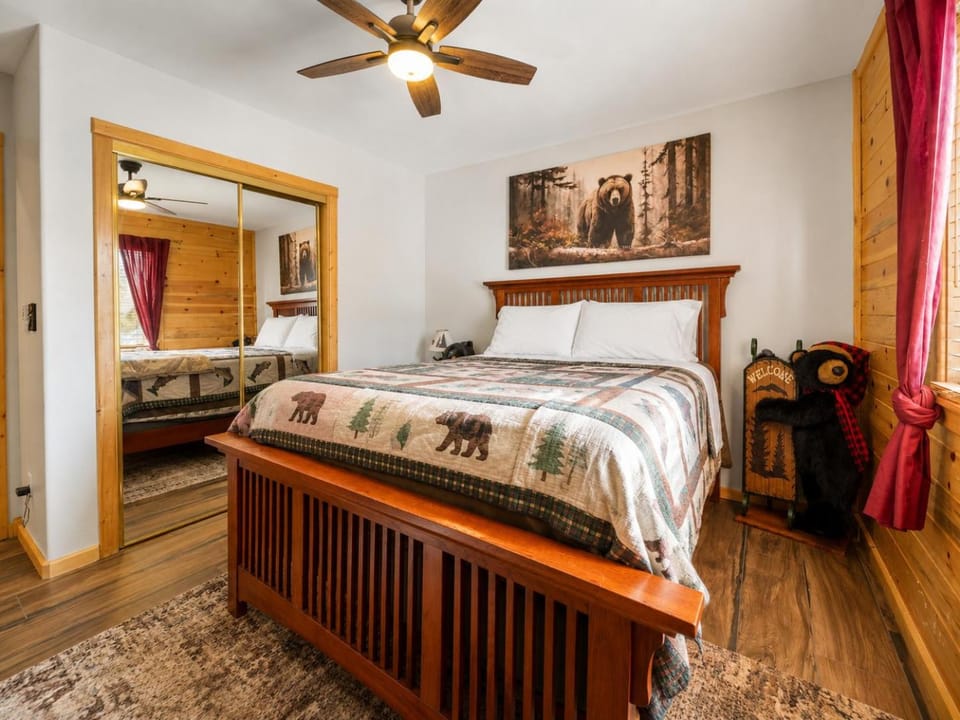 Bed, Bedroom