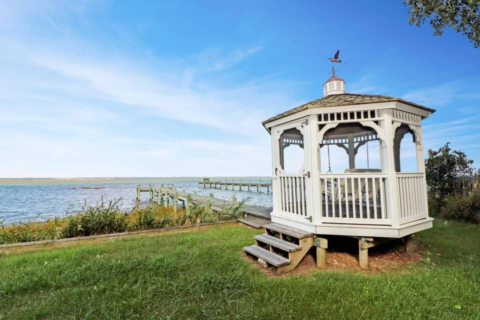 Windshadow - Waterfront & pet friendly! House in Chincoteague Island