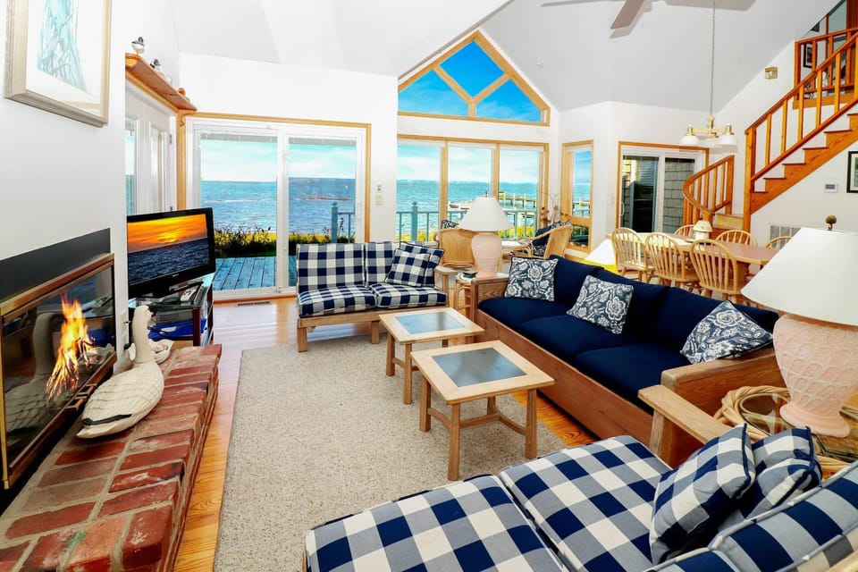 Windshadow - Waterfront & pet friendly! House in Chincoteague Island