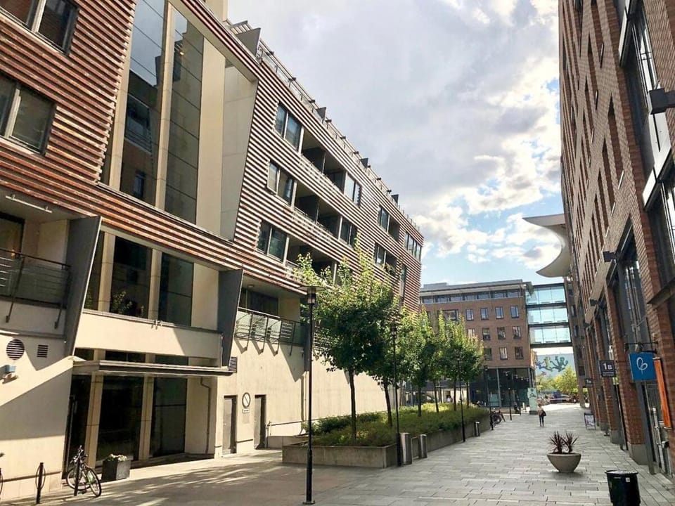 Spacious Aker Brygge apartment with balcony Apartment in Oslo