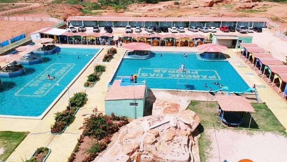 Aqua park, Swimming pool