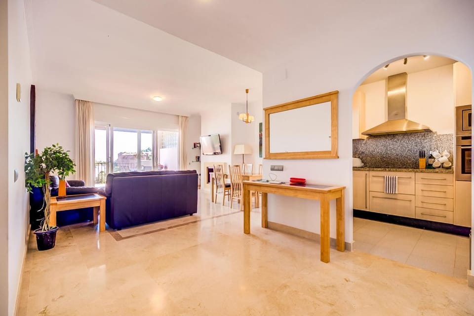 Kitchen or kitchenette, Living room, Photo of the whole room, Seating area, Dining area