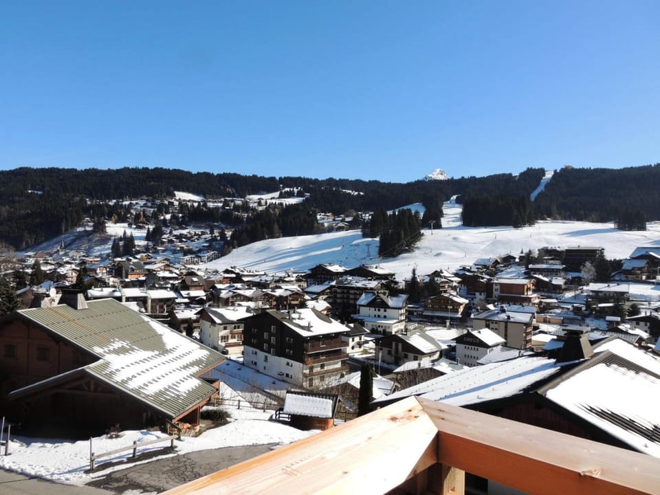 Résidence Le Kilimandjaro - Proche centre - Vue sur le village et les montagnes MAE-0941 Apartment in Les Gets