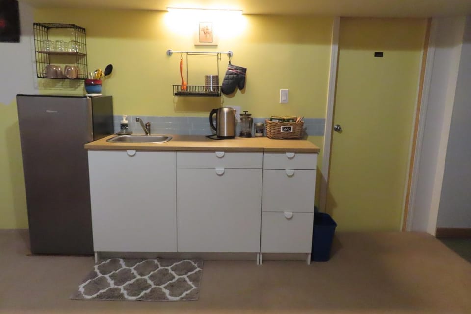 Coffee/tea facilities, Kitchen or kitchenette