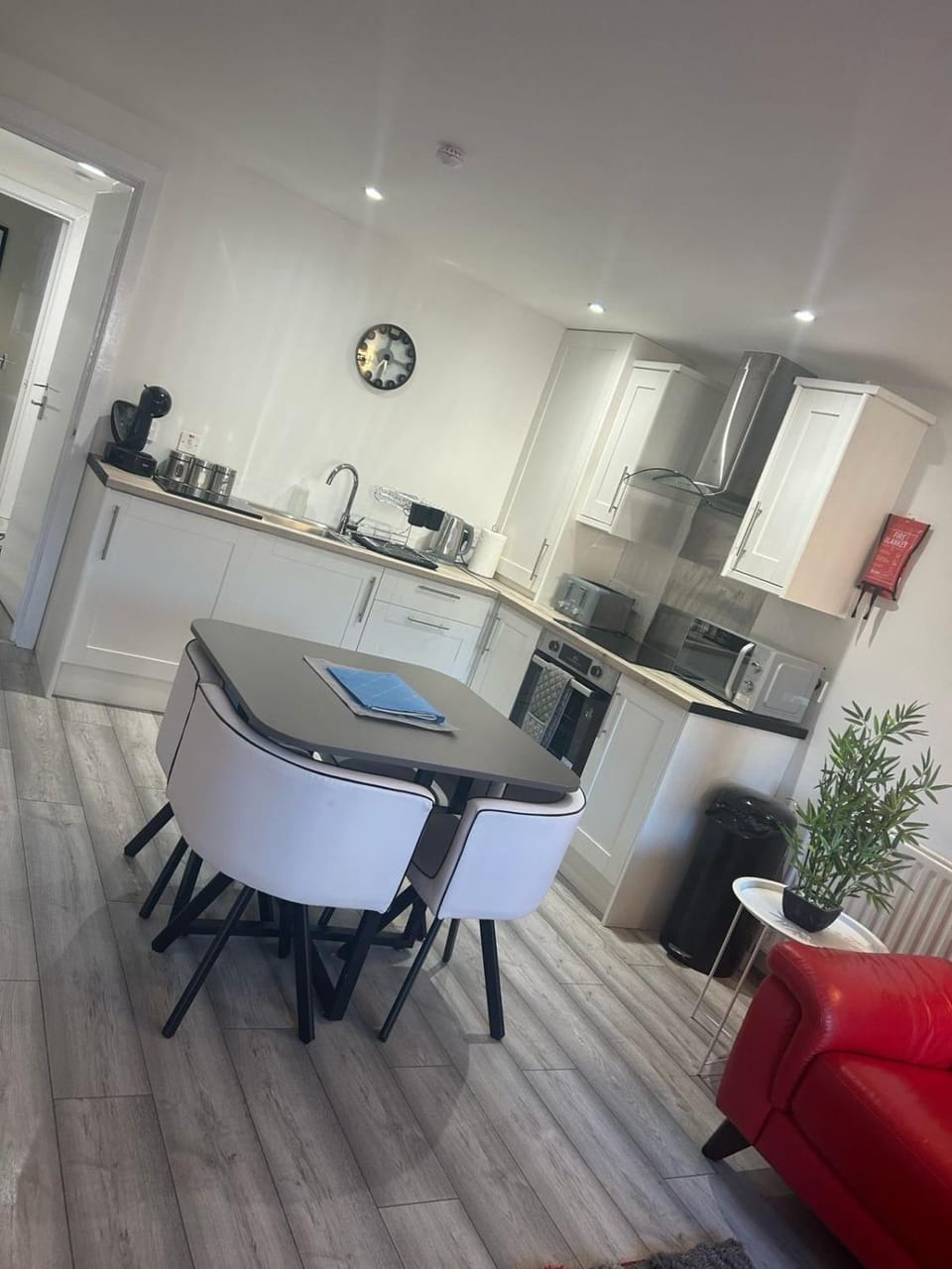 4 star Rating 2 bed Newly renovated city apartment with free parking Apartment in Belfast