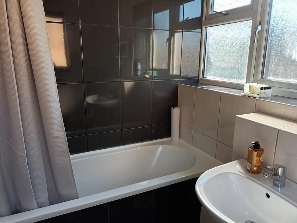 Charming 3-Bed House in Birmingham near nec & hs2 House in Metropolitan Borough of Solihull