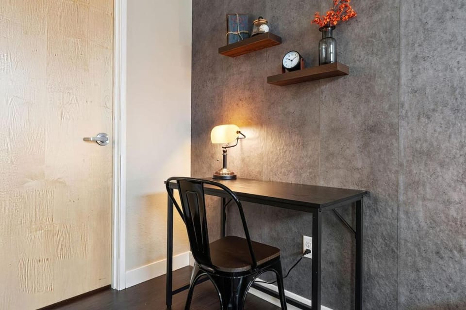 Eden Studio Free Parking, Central, Gym Fast WIFI Apartment in Minneapolis