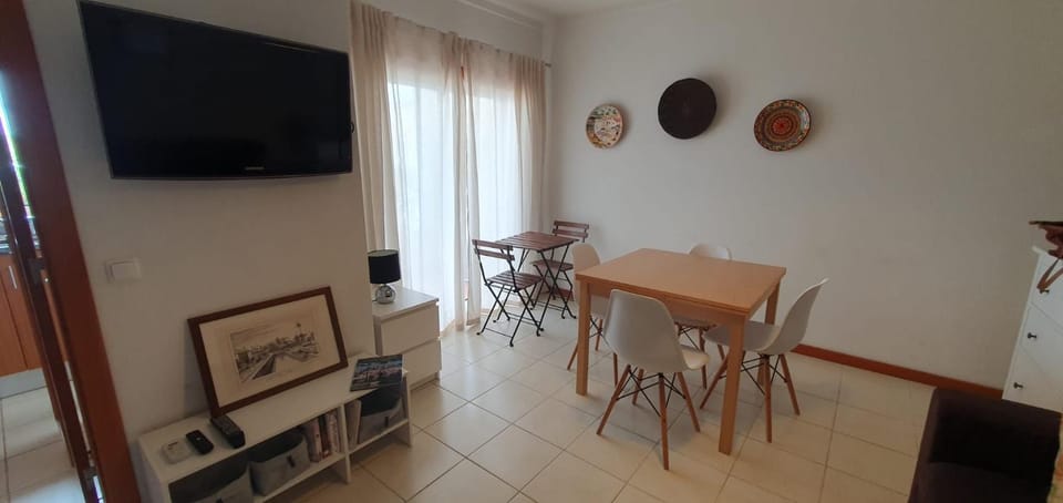 Communal lounge/ TV room, Dining area