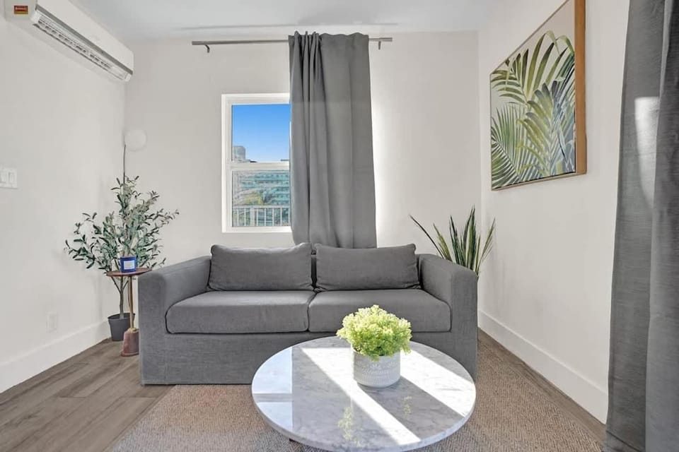 Penthouse EDEN 2BR with ocean view Apartment in Fort Lauderdale