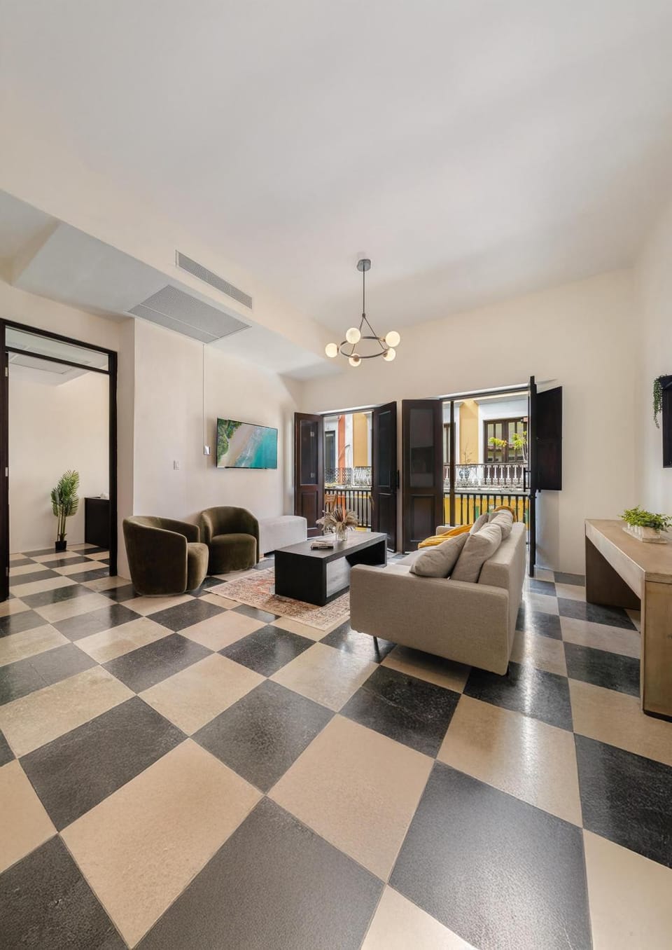 TV and multimedia, Living room, Seating area
