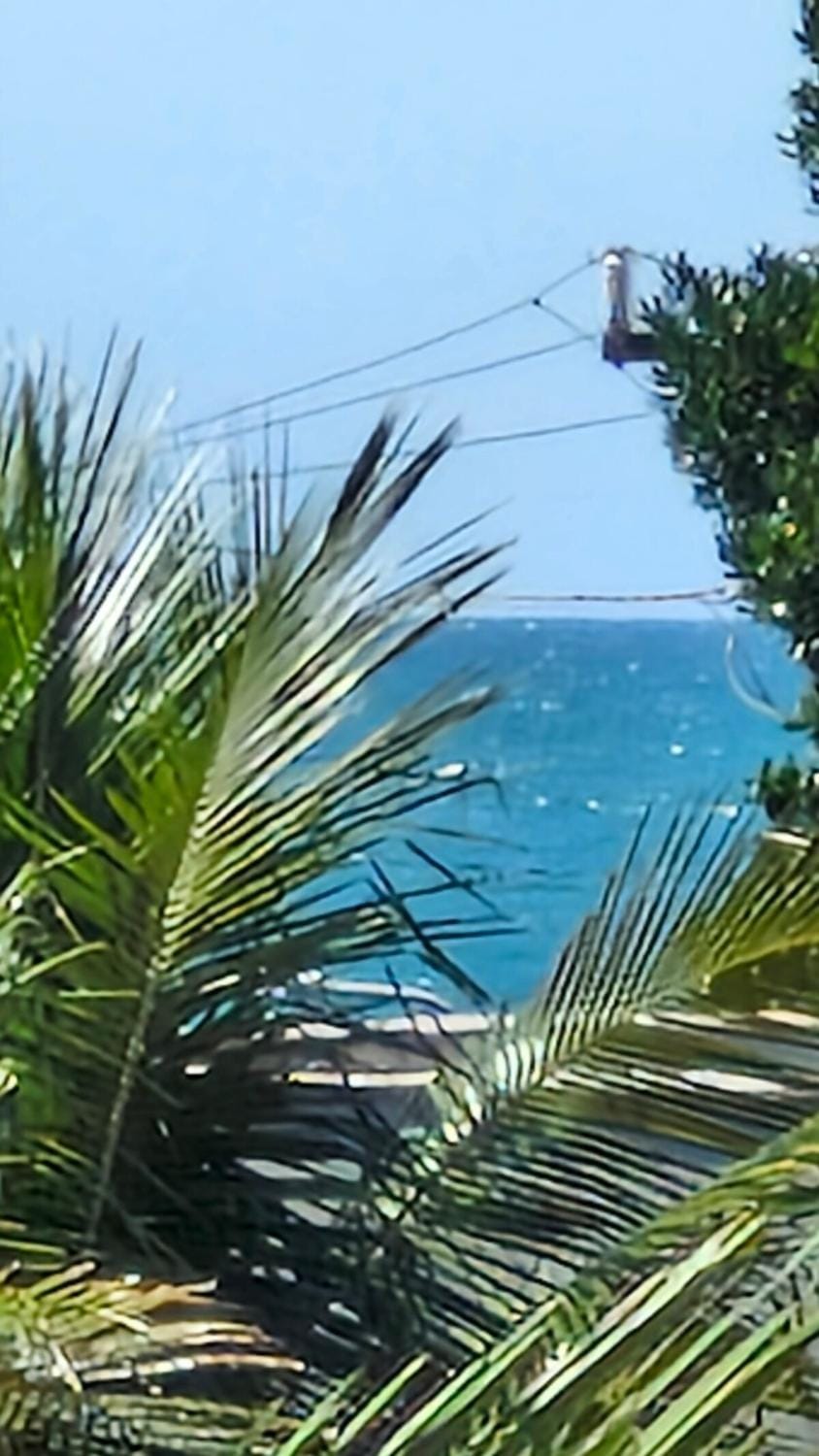 Apt Noble Area Canasvieiras 1 block from the beach Apartment in Florianopolis