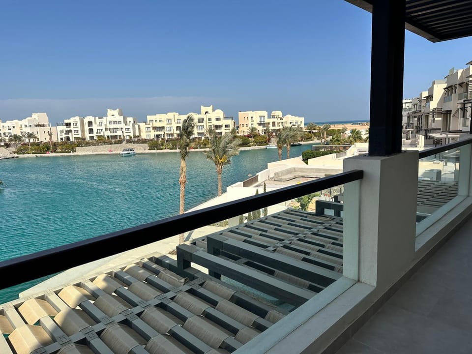 Day, View (from property/room), Balcony/Terrace, Beach, City view, Lake view, River view, Sea view