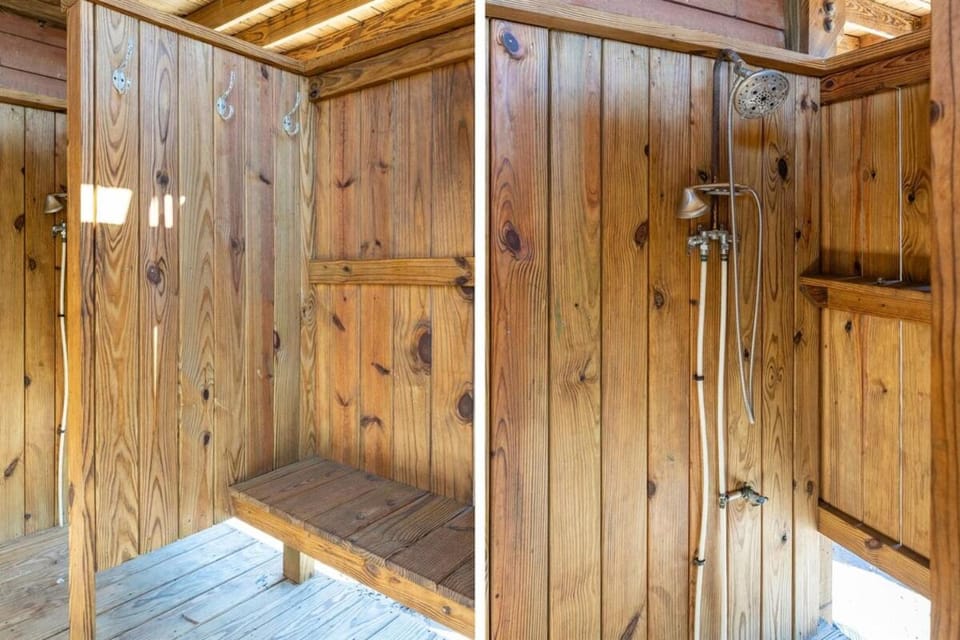 Boomerang- Oceanfront Log Cabin in North Topsail Cabin in North Topsail Beach