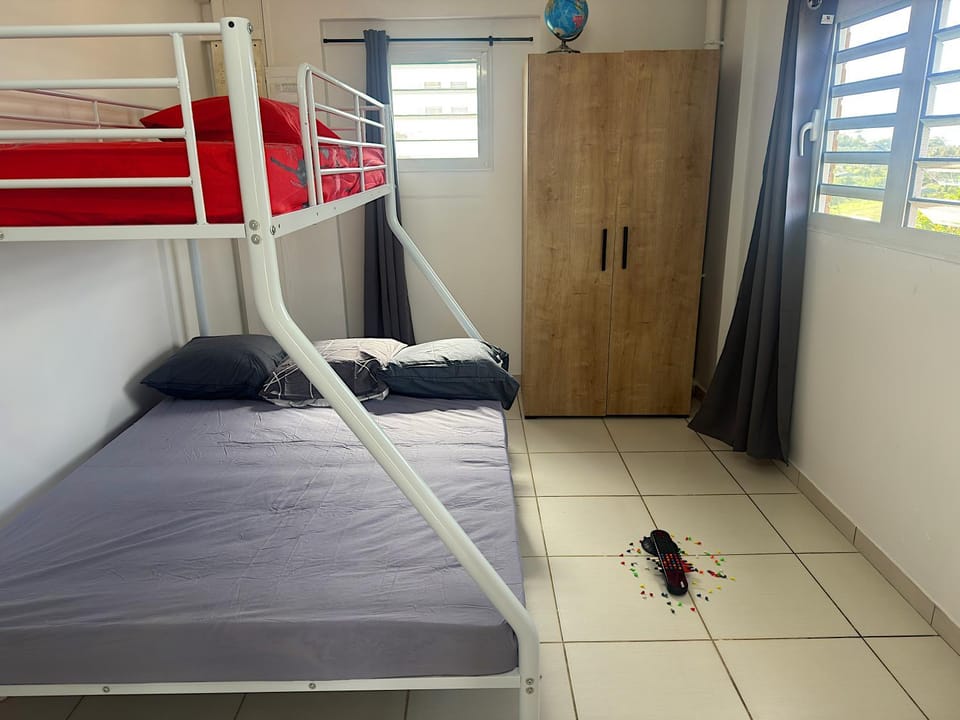 Bed, Photo of the whole room, Bedroom, bunk bed
