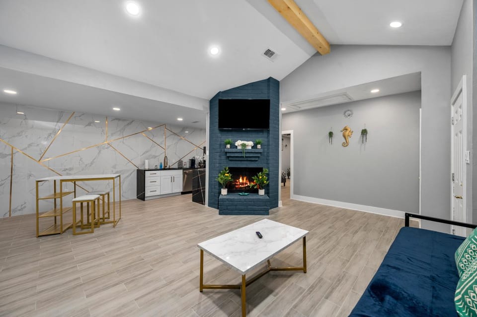 Modern & Spacious 1BR Haven near Galleria Apartment in Houston