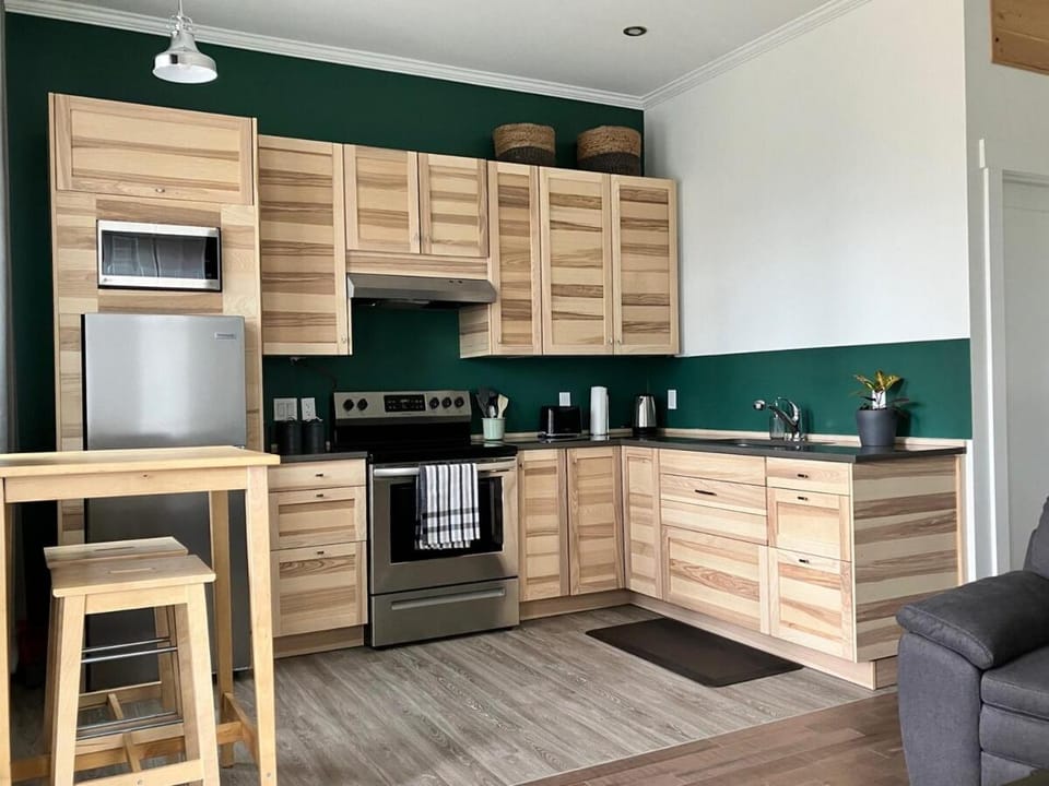 Birch Suite House in Golden