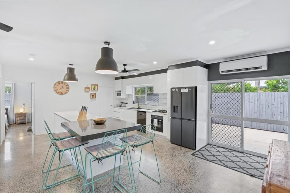 4 Bedroom House at Holloways Beach House in Cairns