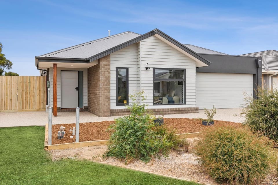 Adelphi Family Home Near Queenscliff Ferry 10 Min House in Point Lonsdale