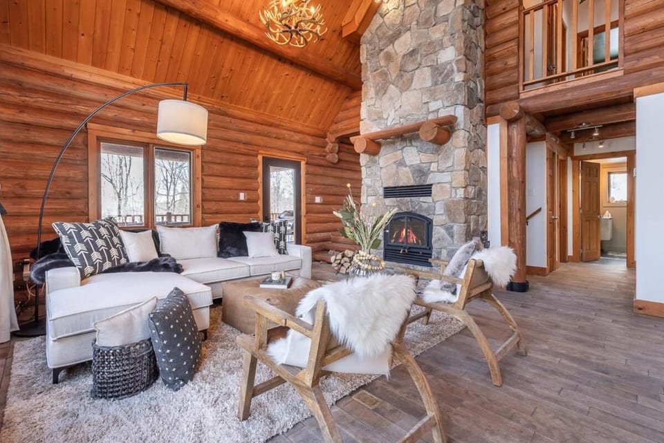 Living room, Seating area, flat iron