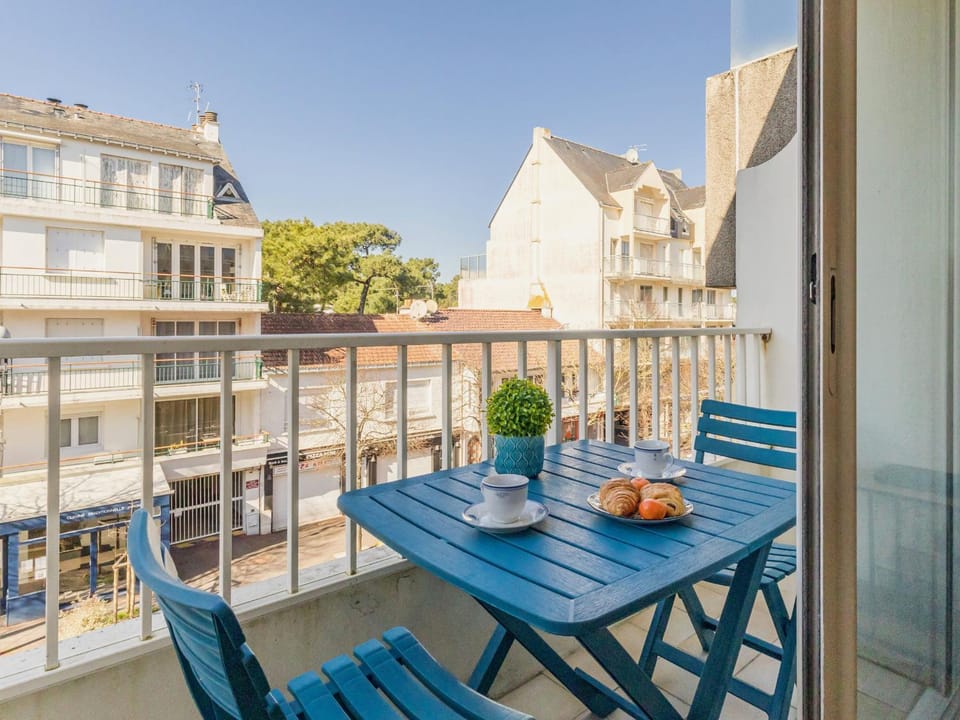 Charmant duplex rénové au cœur de Lajarrige avec wifi - FR-1-306-1297 Apartment in La Baule-Escoublac