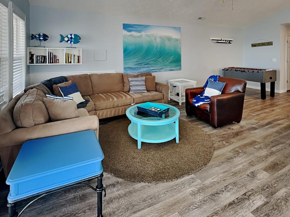 The Twisted Pelican Apartment in Surf City