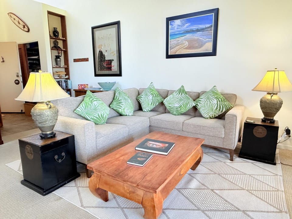Best Ocean and Mountain View! Apartment in Waikoloa Village
