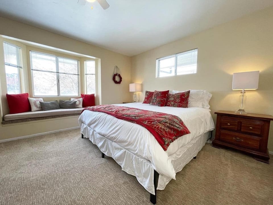 Room for 14- Kanab Ranch Home on Acreage - Views House in Kanab
