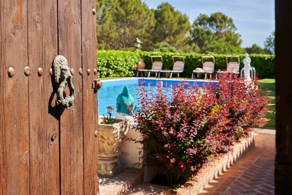 Facade/entrance, Lobby or reception, Pool view, Swimming pool, Swimming pool