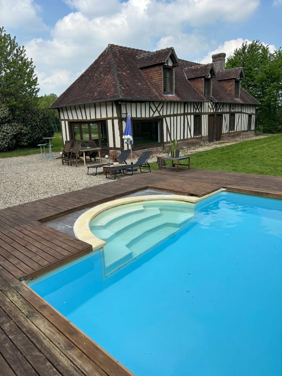 Longère normande avec piscine et jardin House in Normandy