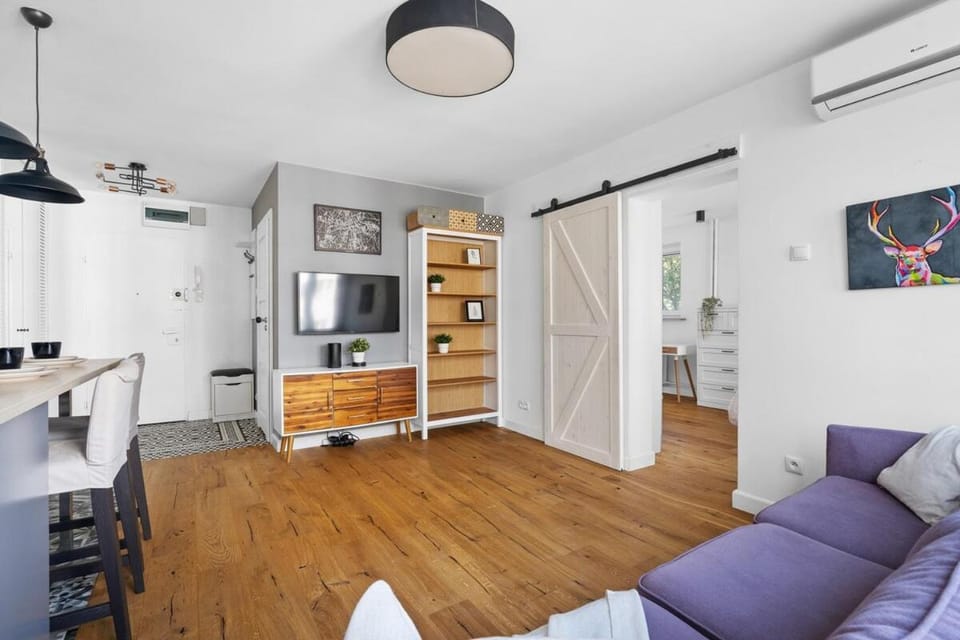 Apartament nad Wisłą, Solec, Darmowy Parking Apartment in Warsaw