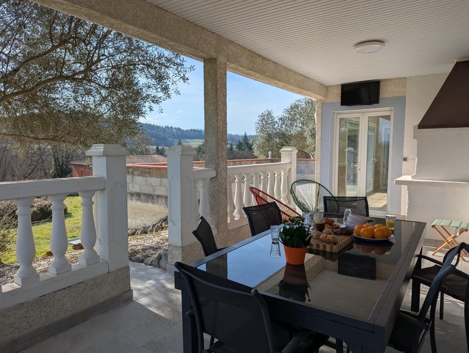 Balcony/Terrace, Balcony/Terrace