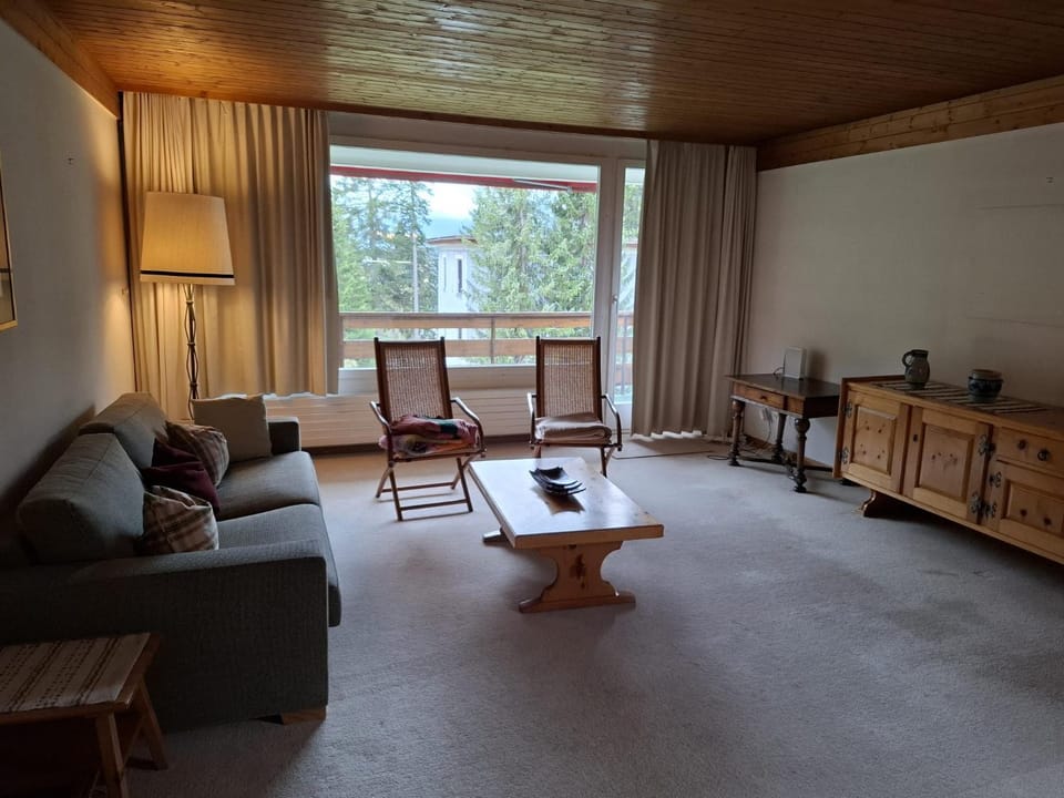Helle 2 Schlafzimmer Wohnung in Davos - grosszügig, zentral und ruhig gelegen Apartment in Davos