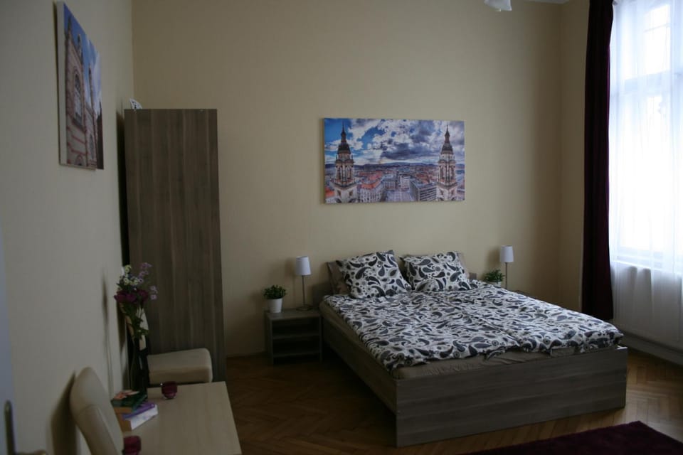 Astoria Downtown Apartment in Budapest