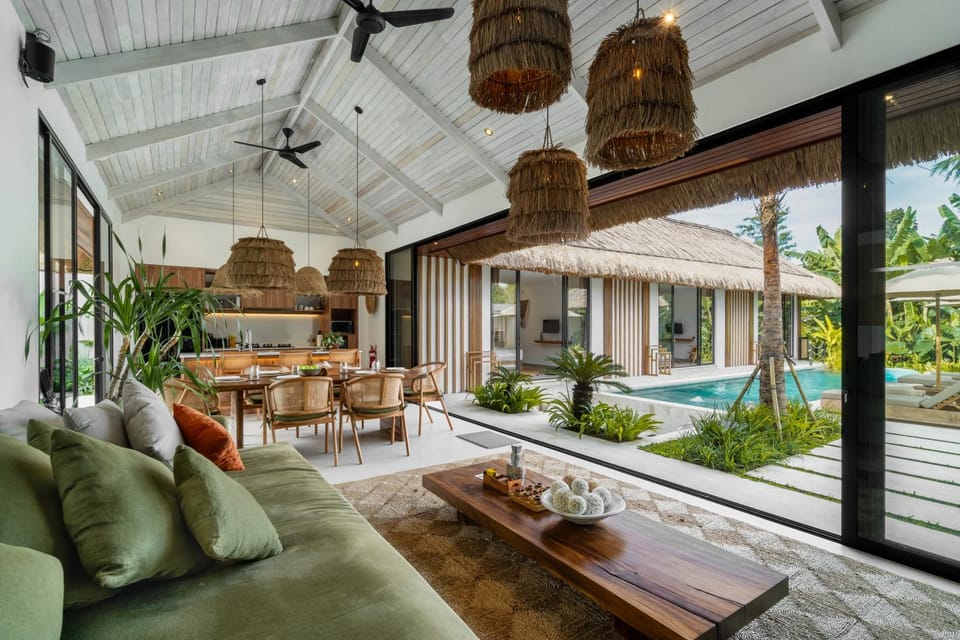 Living room, Seating area, Dining area, Garden view, Pool view, Swimming pool, sunbed