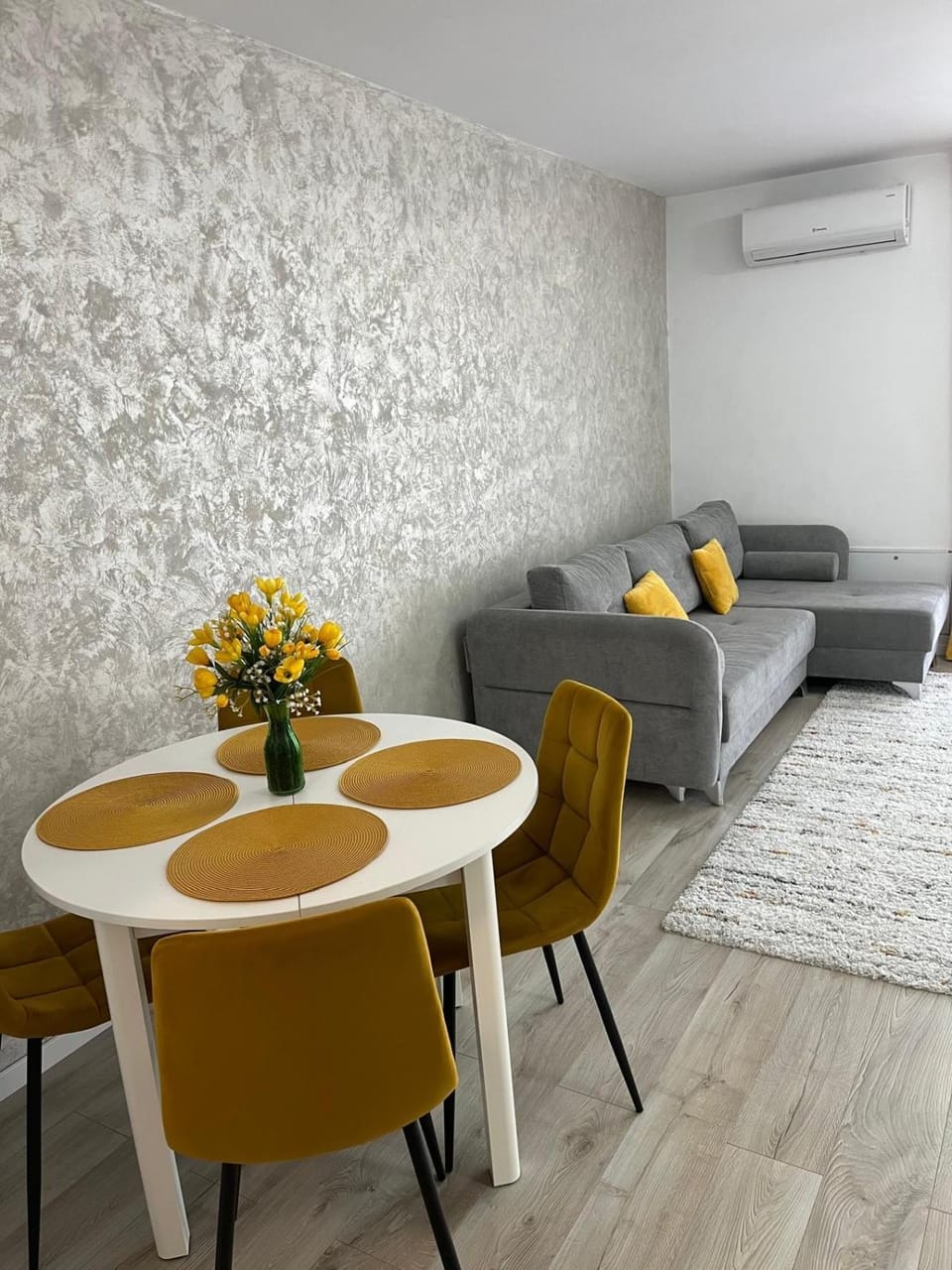 Green Heaven Apartment in Romania