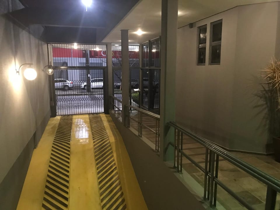 Wall Street Flat Service Apartment hotel in Caxias do Sul
