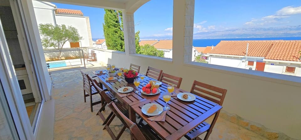 Patio, Day, Balcony/Terrace, Dining area, Sea view