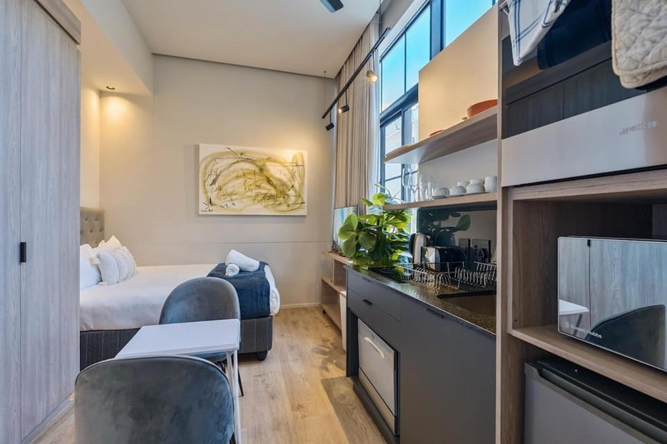 Luxury Petite Studio Apartment in Cape Town